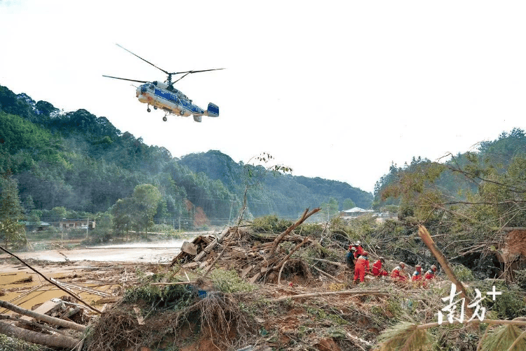 文旅灯光装置及控制系统定制：展现景区独特魅力的新篇章